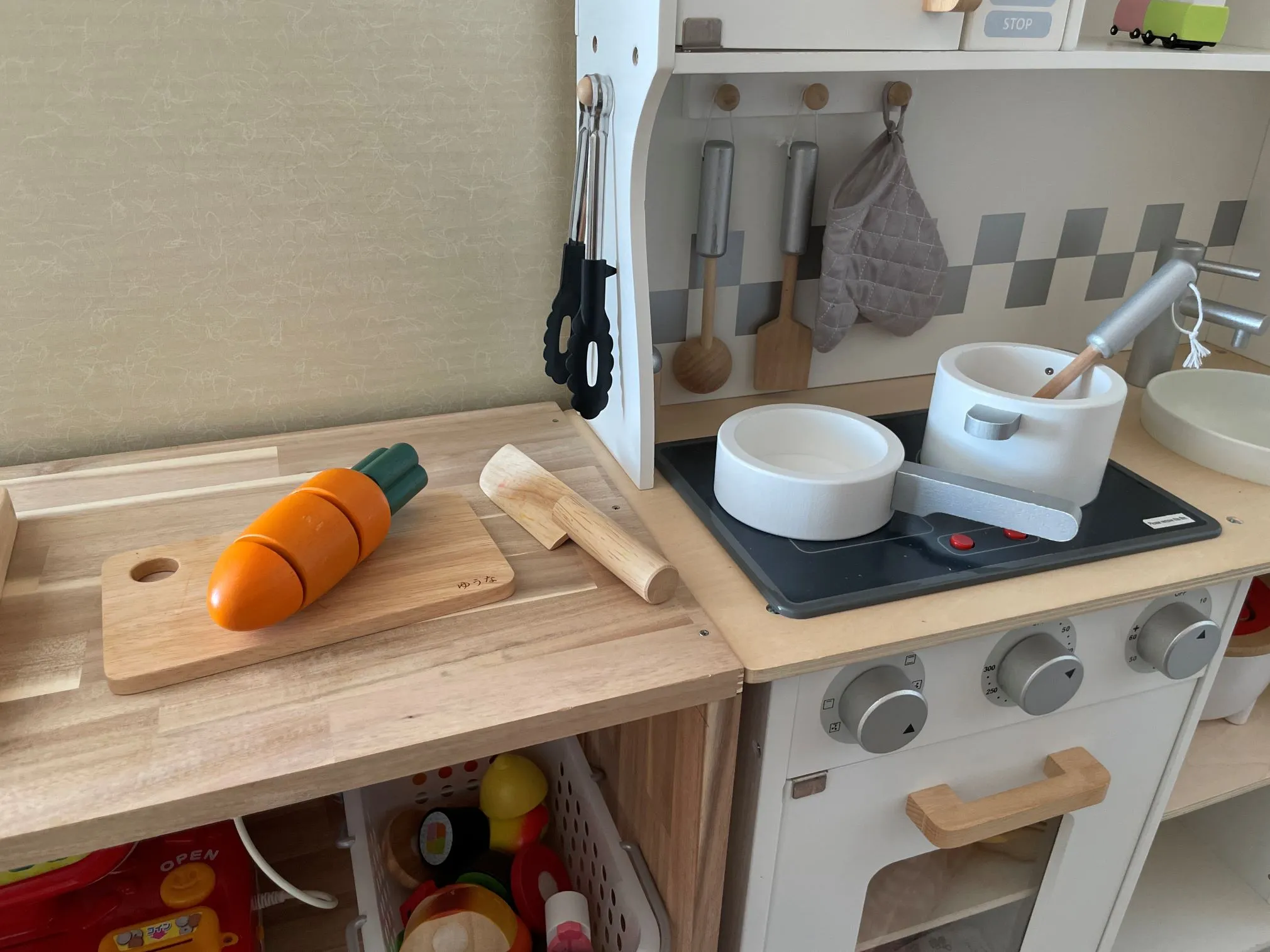 DIY事例｜玩具収納シェルフ